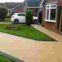 靖江產(chǎn)耐黃變的透水路面膠粘劑透水地坪粘合劑