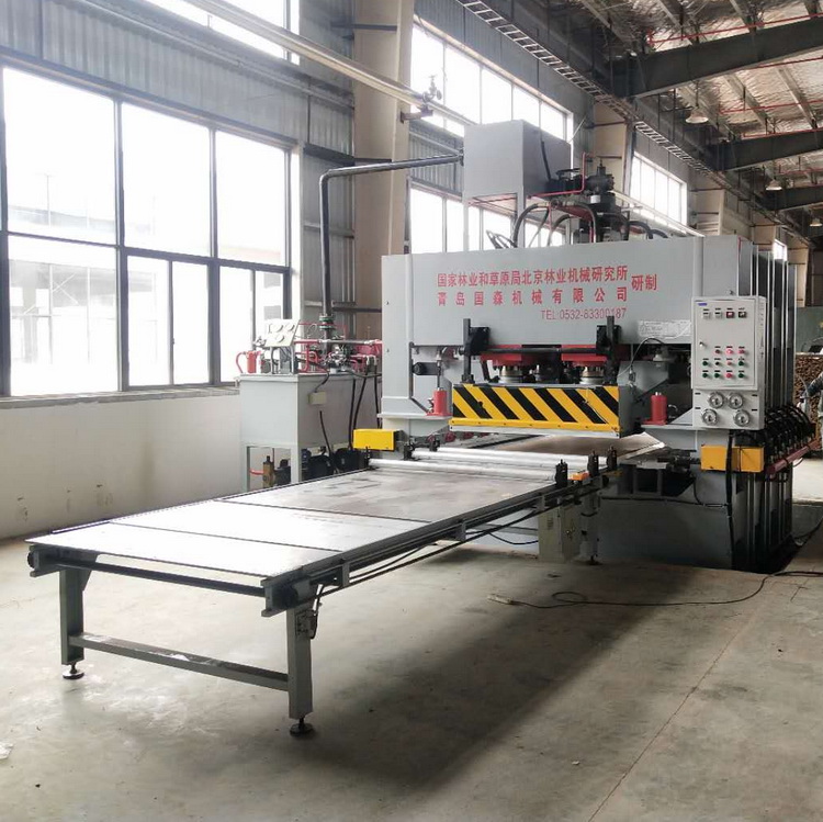 竹制單板機(jī)