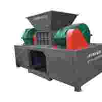 大型垃圾撕碎機產(chǎn)量高、性能穩(wěn)