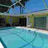 江蘇朗科廠家供應(yīng)蓄水池游泳池聚脲防水防滑涂料