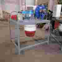 沅奉現(xiàn)貨直供汽車干灰散裝機(jī)水泥無(wú)塵灌溉散裝機(jī)裝車神器