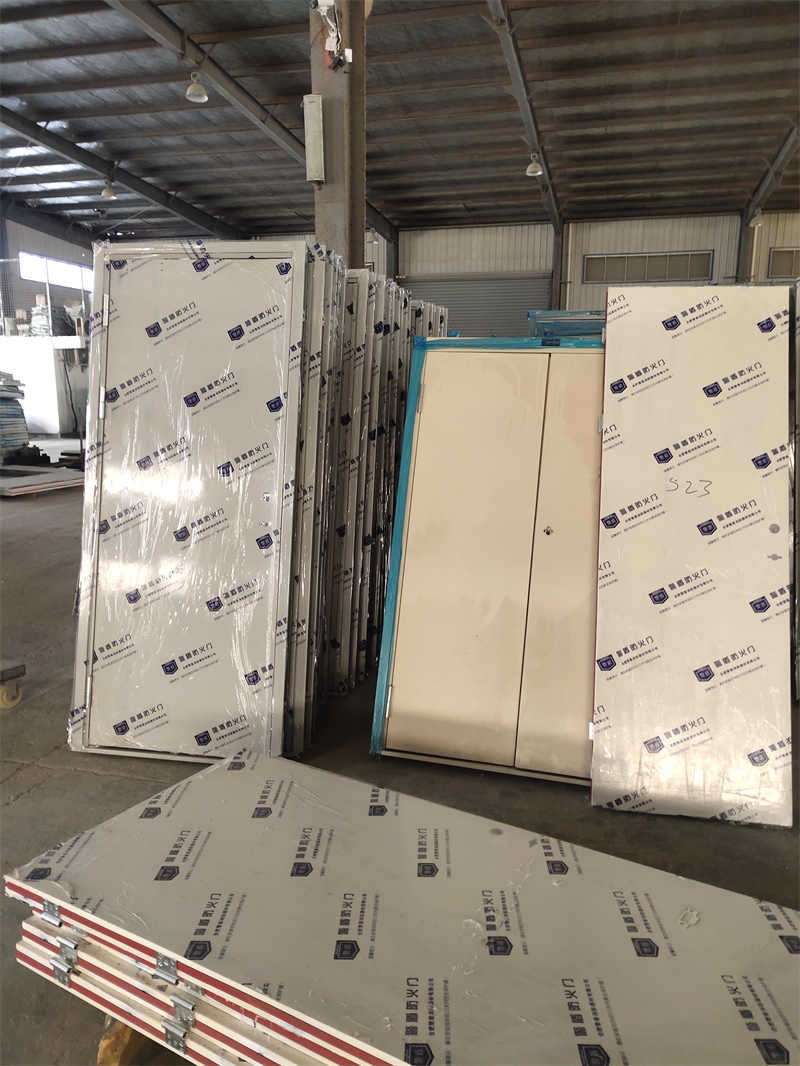 鋼質(zhì)防火門新18