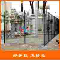 淄博圍墻護(hù)欄網(wǎng) 淄博院墻外圍圍欄網(wǎng)鍍鋅噴塑桃形柱隔離網(wǎng) 龍橋