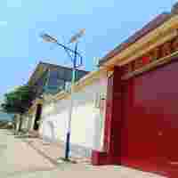 河北5米海螺臂桿LED太陽(yáng)能路燈廠家太陽(yáng)能路燈圖片