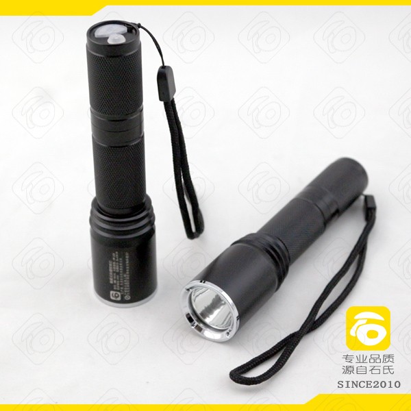 水域救援頭燈,消防佩戴式強(qiáng)光照明燈,頭盔應(yīng)急燈