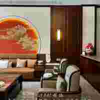 長沙輝派原木家具定制、原木門套、酒柜門定做溫暖之家