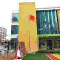 泰安億佳學(xué)校旗桿安裝需綜合考慮