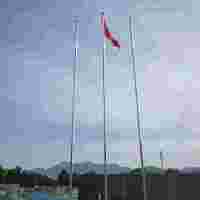 泰安億佳學(xué)校錐形旗桿的設(shè)計(jì)和結(jié)構(gòu)